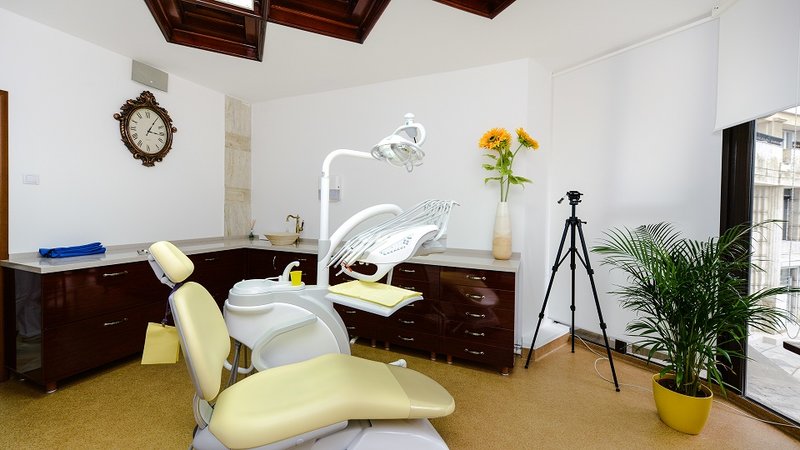 Opera Dental - clinica stomatologica